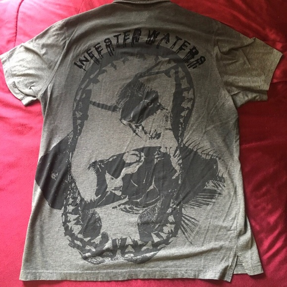 Used Graphic Printed Grey Polo Shirt - Picture 2 of 4